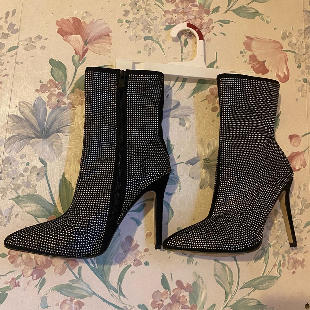 Women's Jeweled Rhinestone Ankle Boot Booties Pointed Toe Block Heel